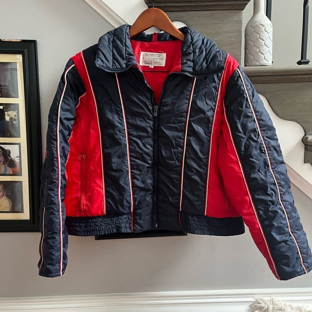 Vintage Sears Ladies Blue & Red Puffer Jacket sz L